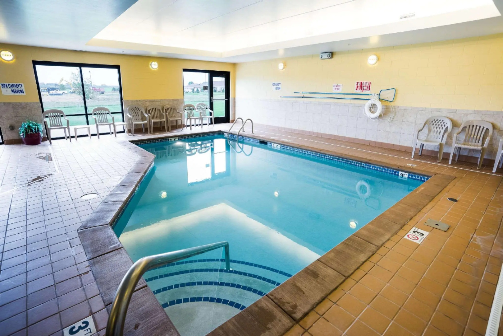 Holiday Inn Express Rochester South - Mayo Area by IHG