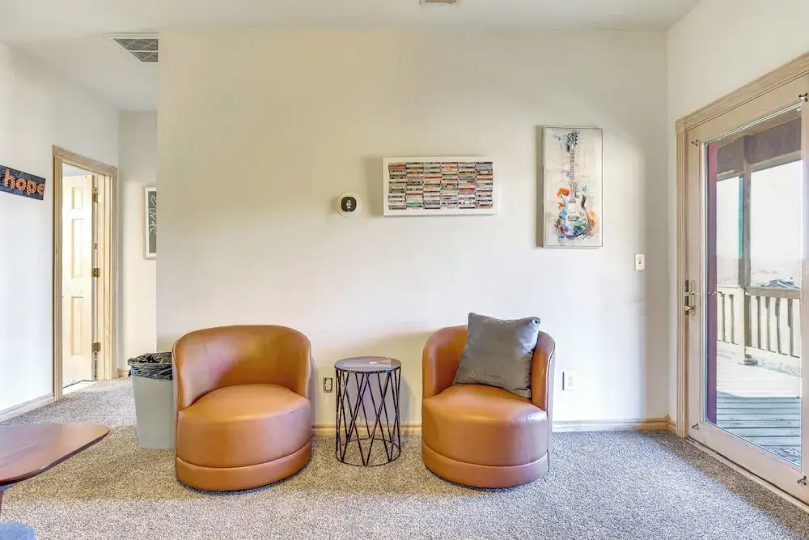 Spacious Cabin w/ Views, Near Lake Lawtonka!