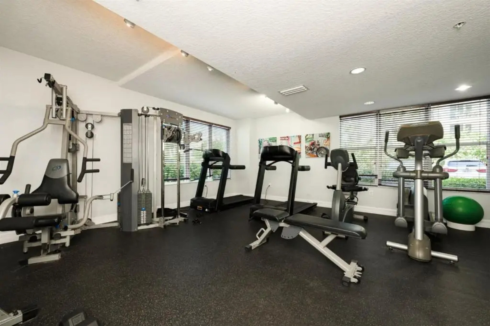 Unit 103 Opus - 3 Bedroom Ocean Front