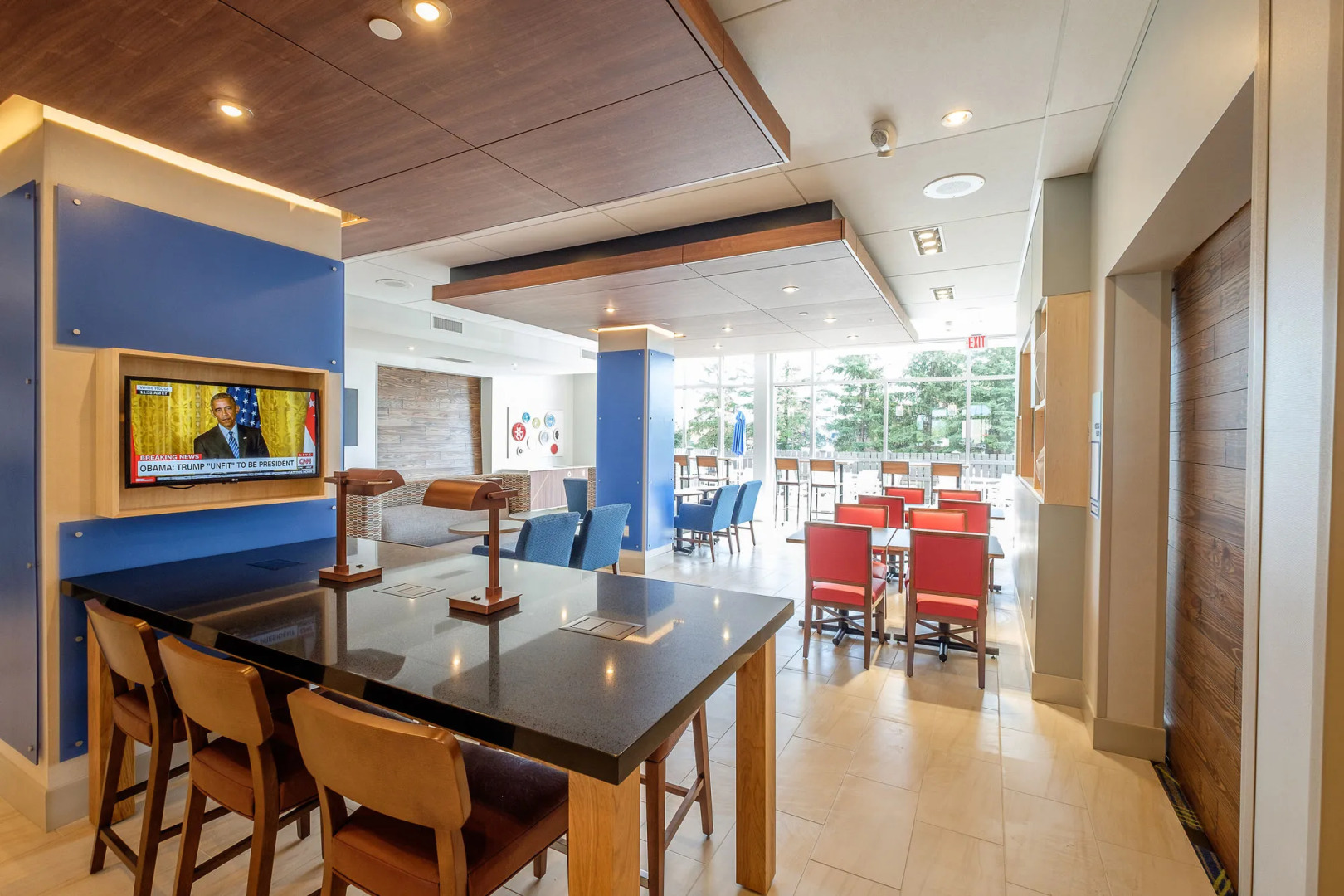 Holiday Inn Express & Suites Eagan - Minneapolis Area by IHG