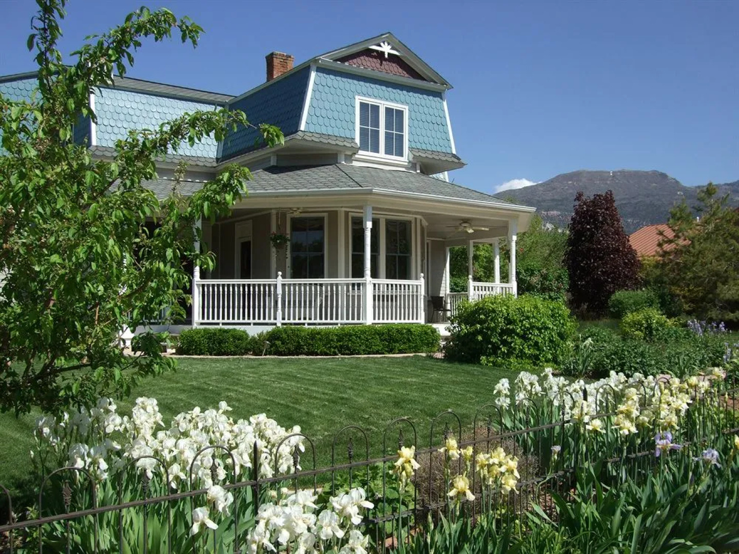 The Iron Gate Inn & Winery