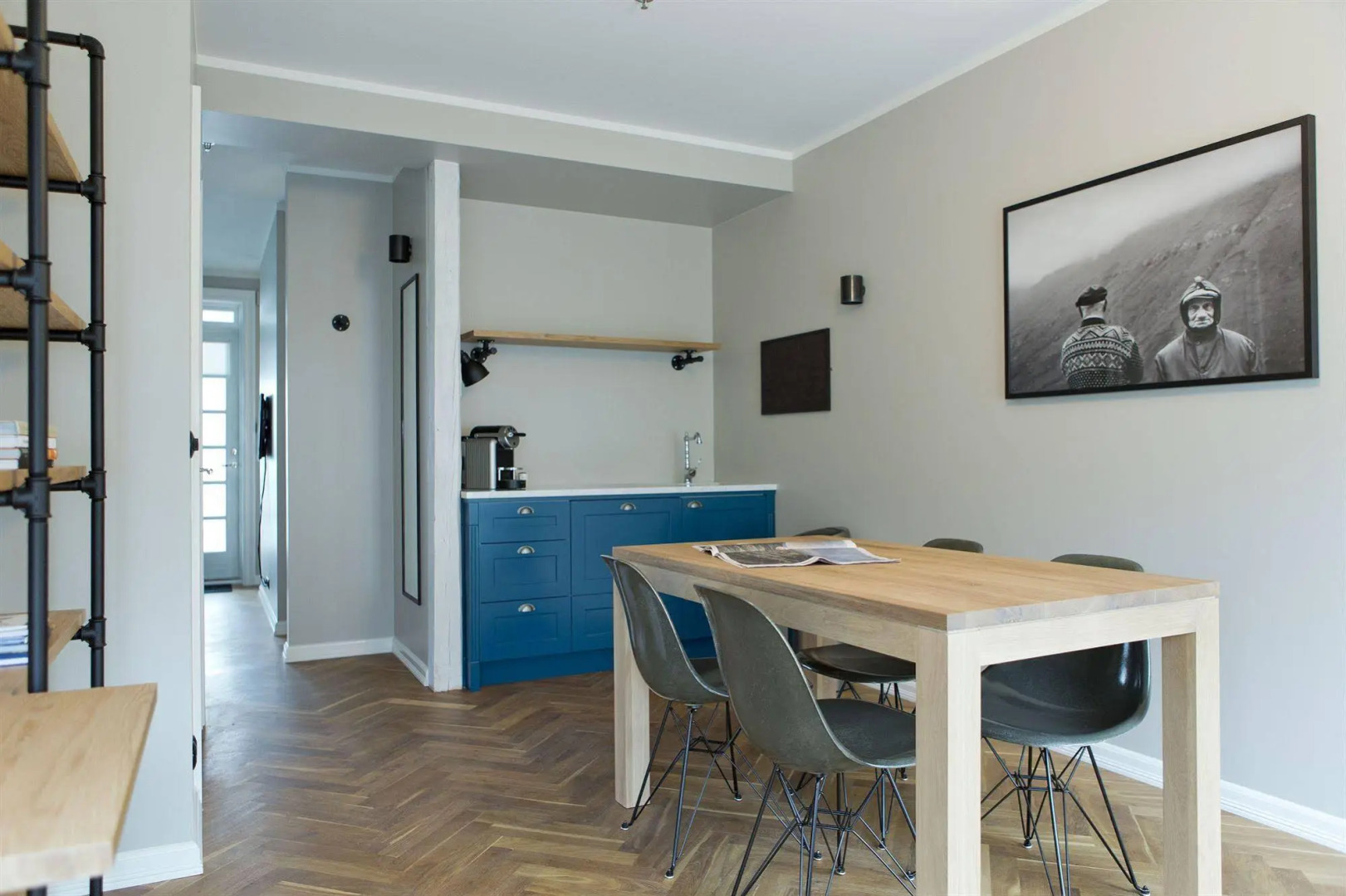 Отель Kvosin Downtown