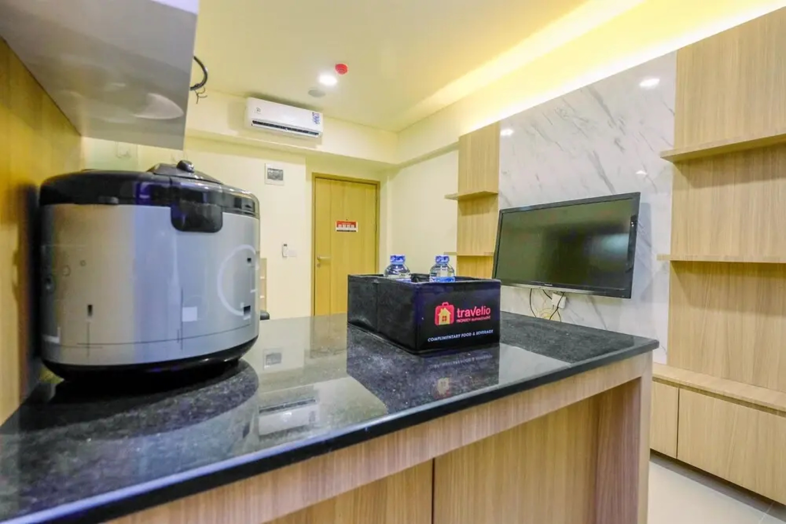 Gorgeous 2Br At Meikarta Apartment