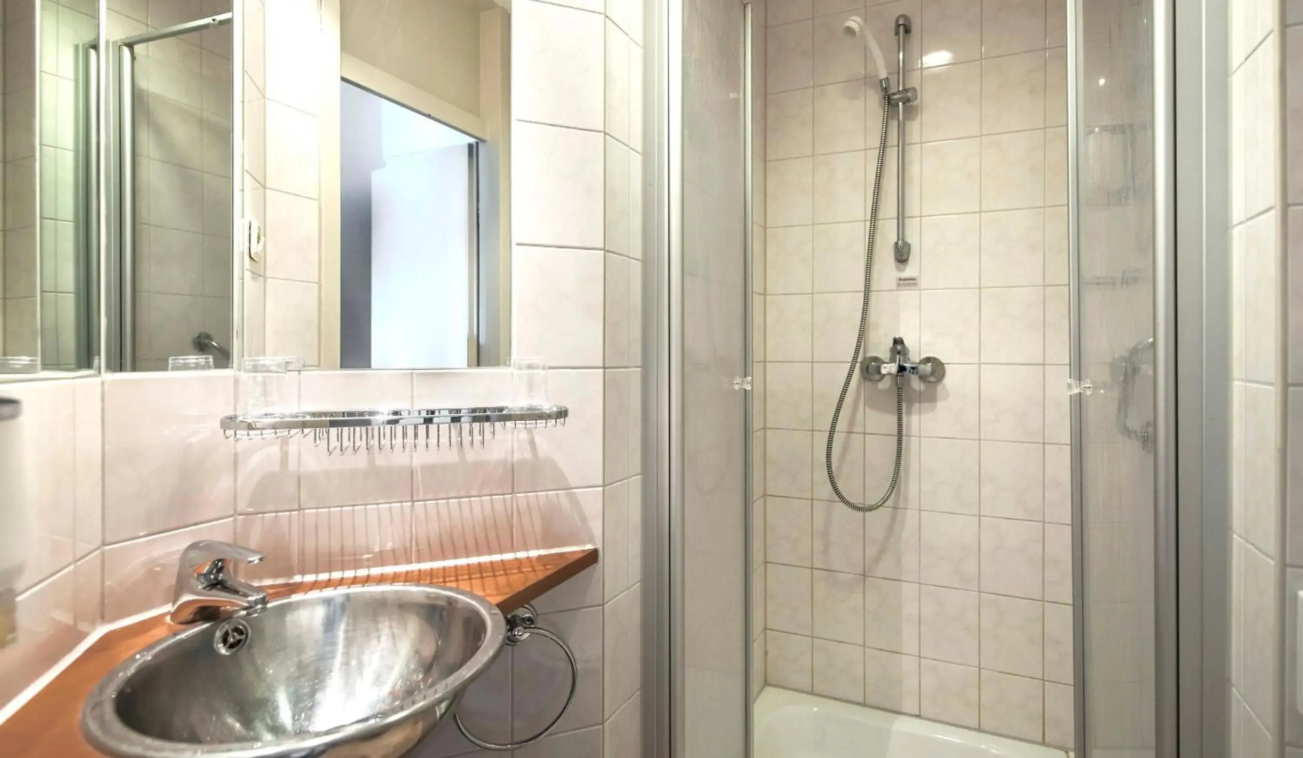 Hotel WICC