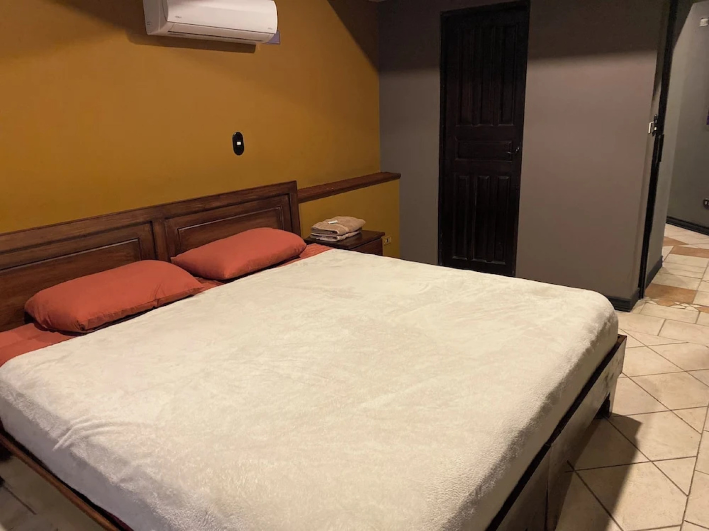 Alajuela Backpackers Airport Hostel