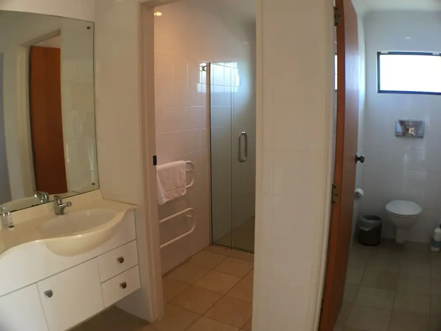 Luxury Country Views in Riverlea