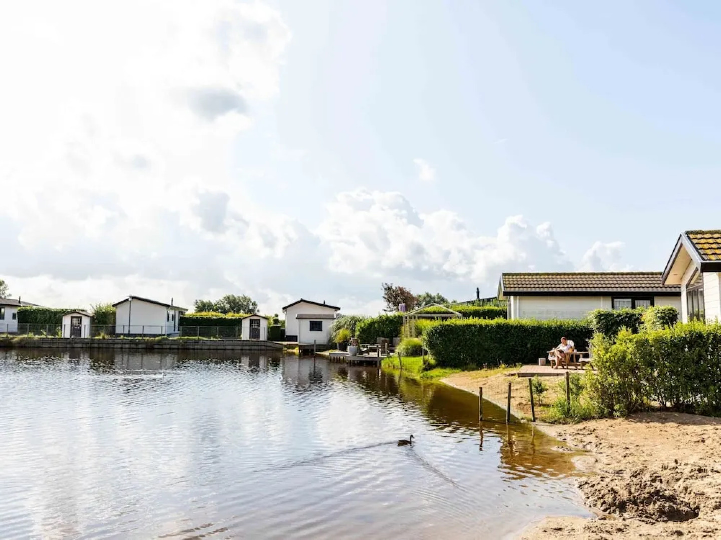 Comfortable Chalet With Dishwasher, sea at 3.5 km, in Egmond