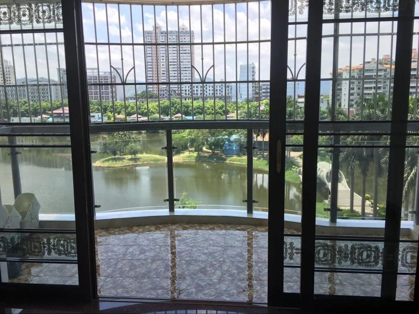 Dandelion Youth Hostel