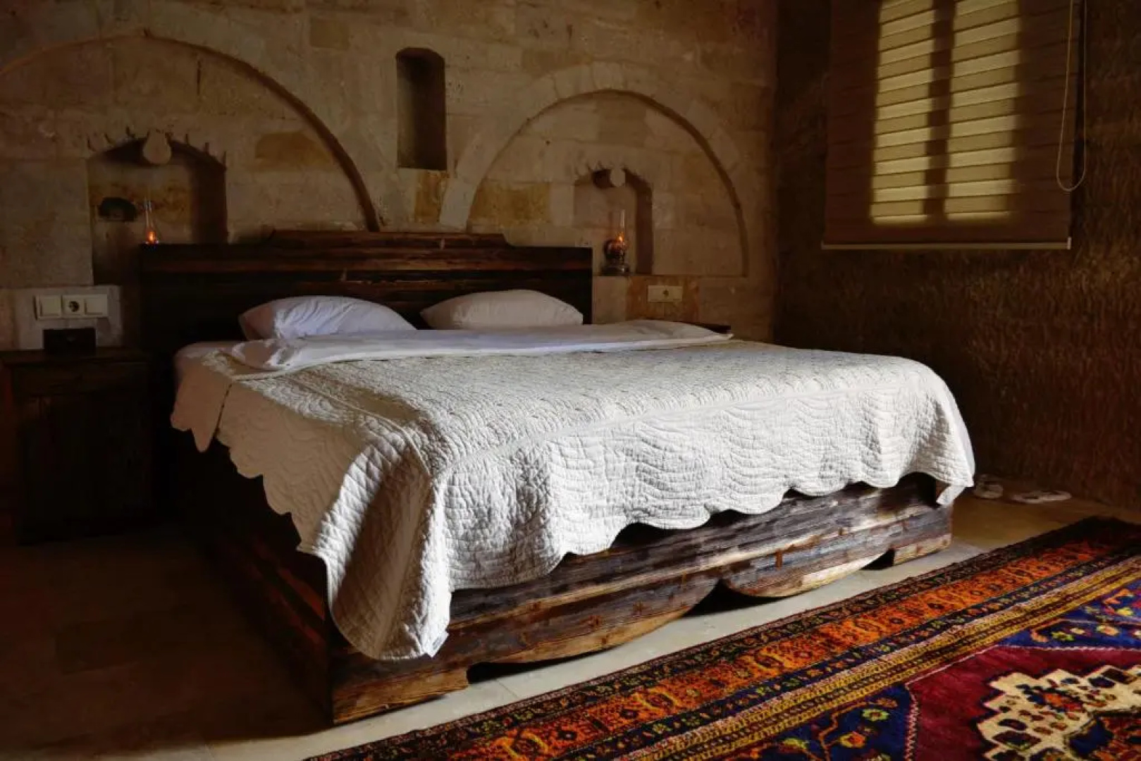 Family Cave Suites Hotel