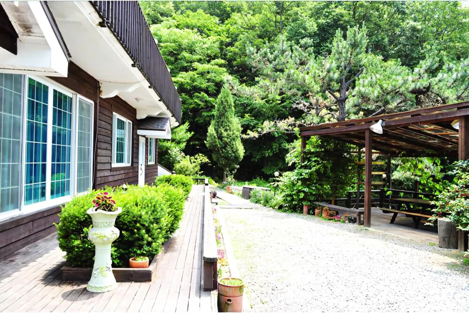 Yeosu Blue Sky Galaxy Pension