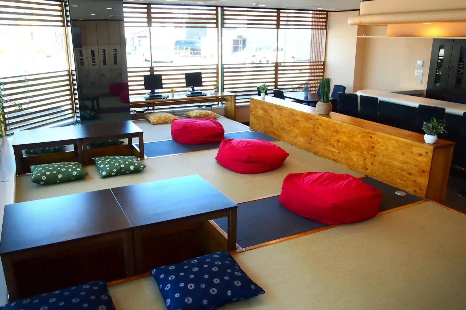 Khaosan Chitose Family Hostel