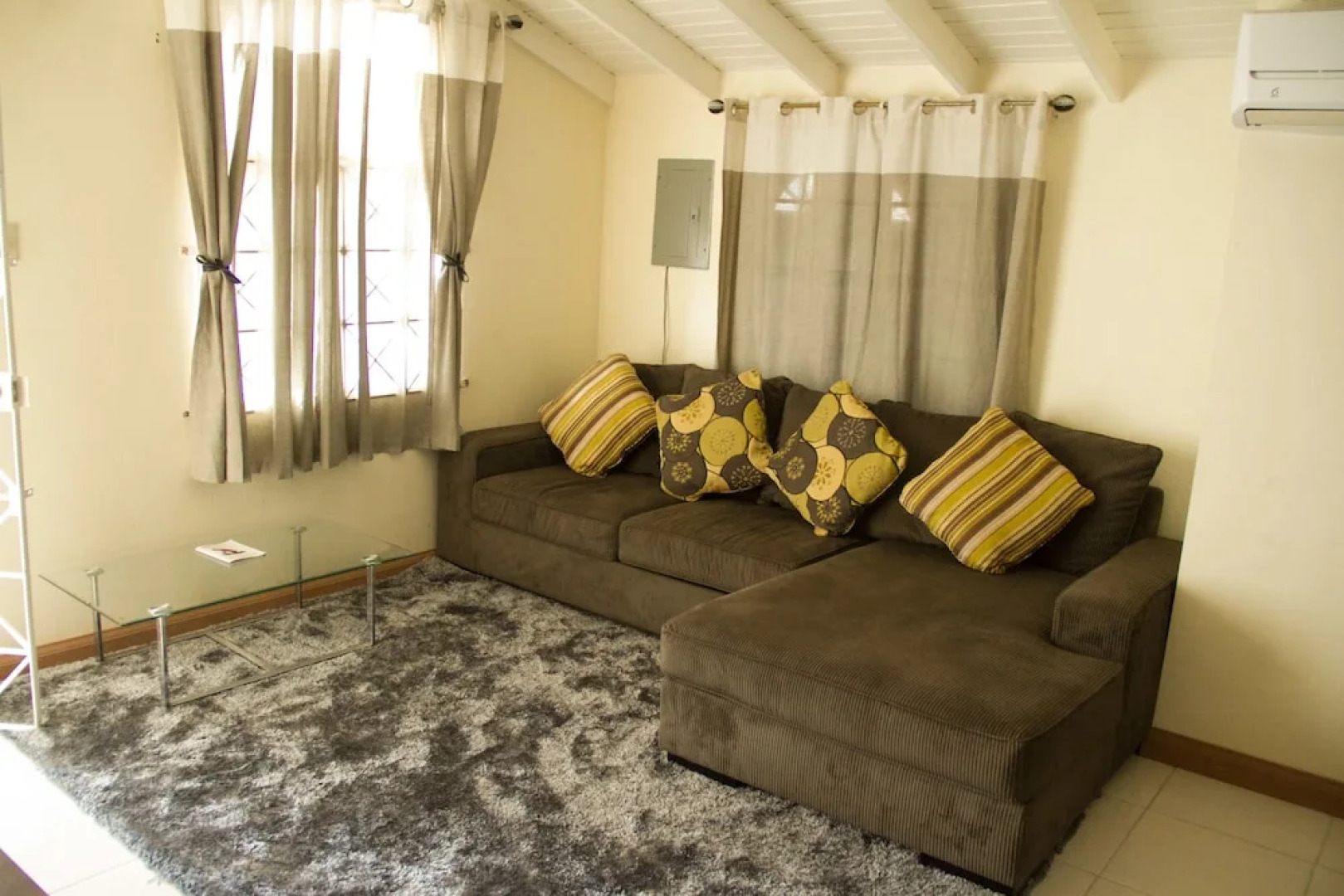 Greenoasis Guest House