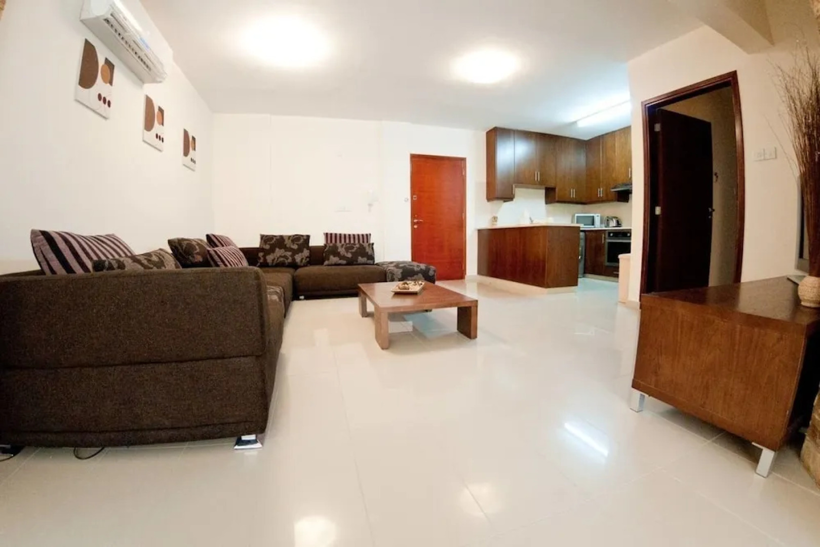 2 bed apt Overlooking Pool -tersefanou, Cyprus