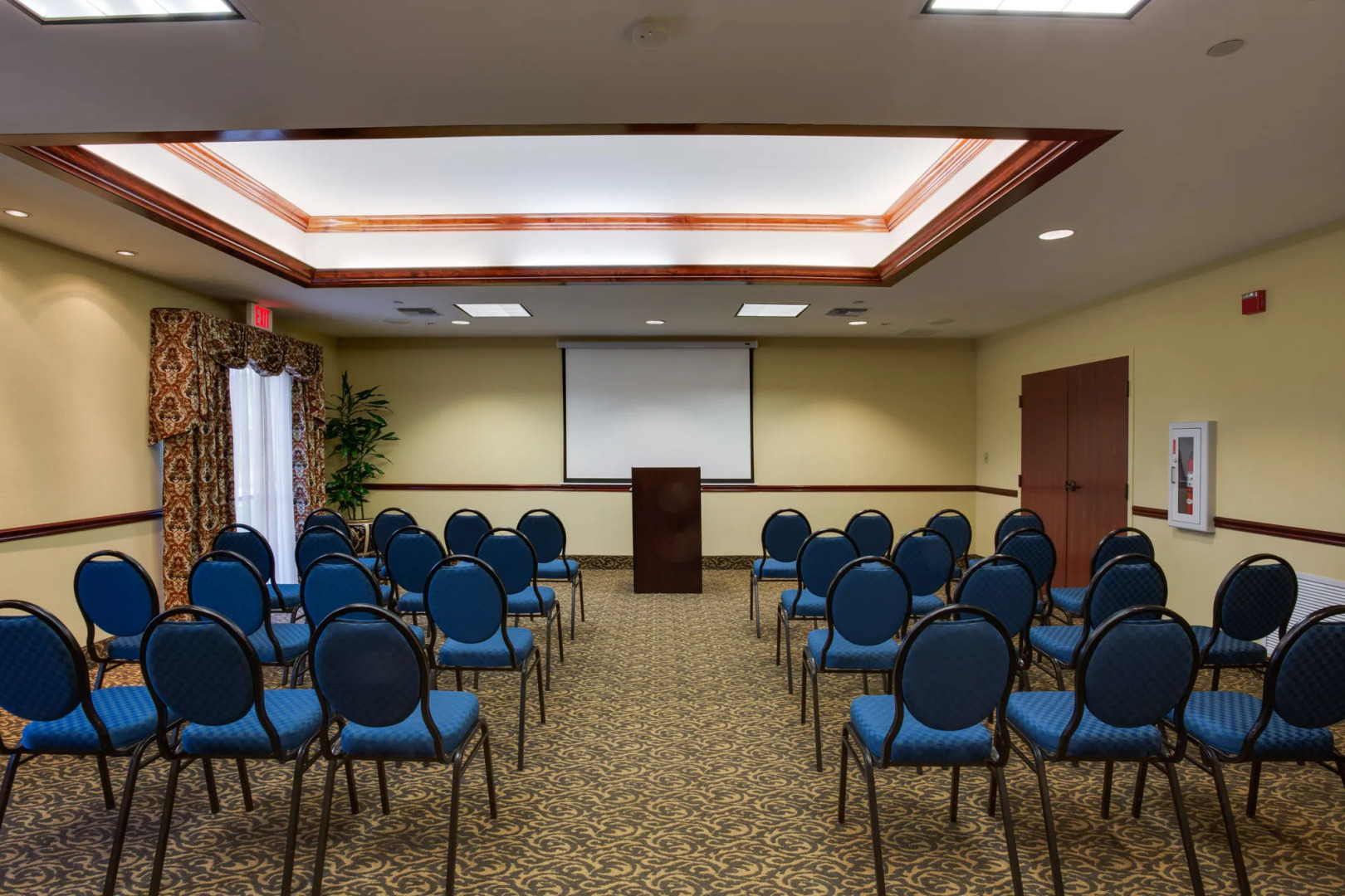 Holiday Inn Express & Suites Sebring by IHG
