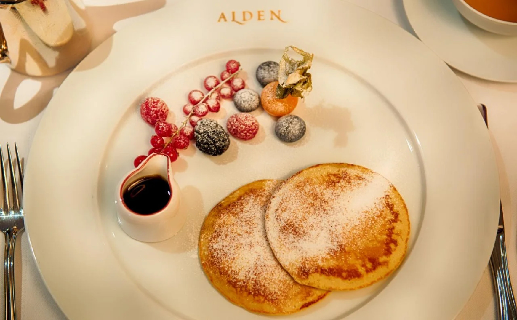 Hotel Alden Splügenschloss Zürich - Leonardo Limited Edition