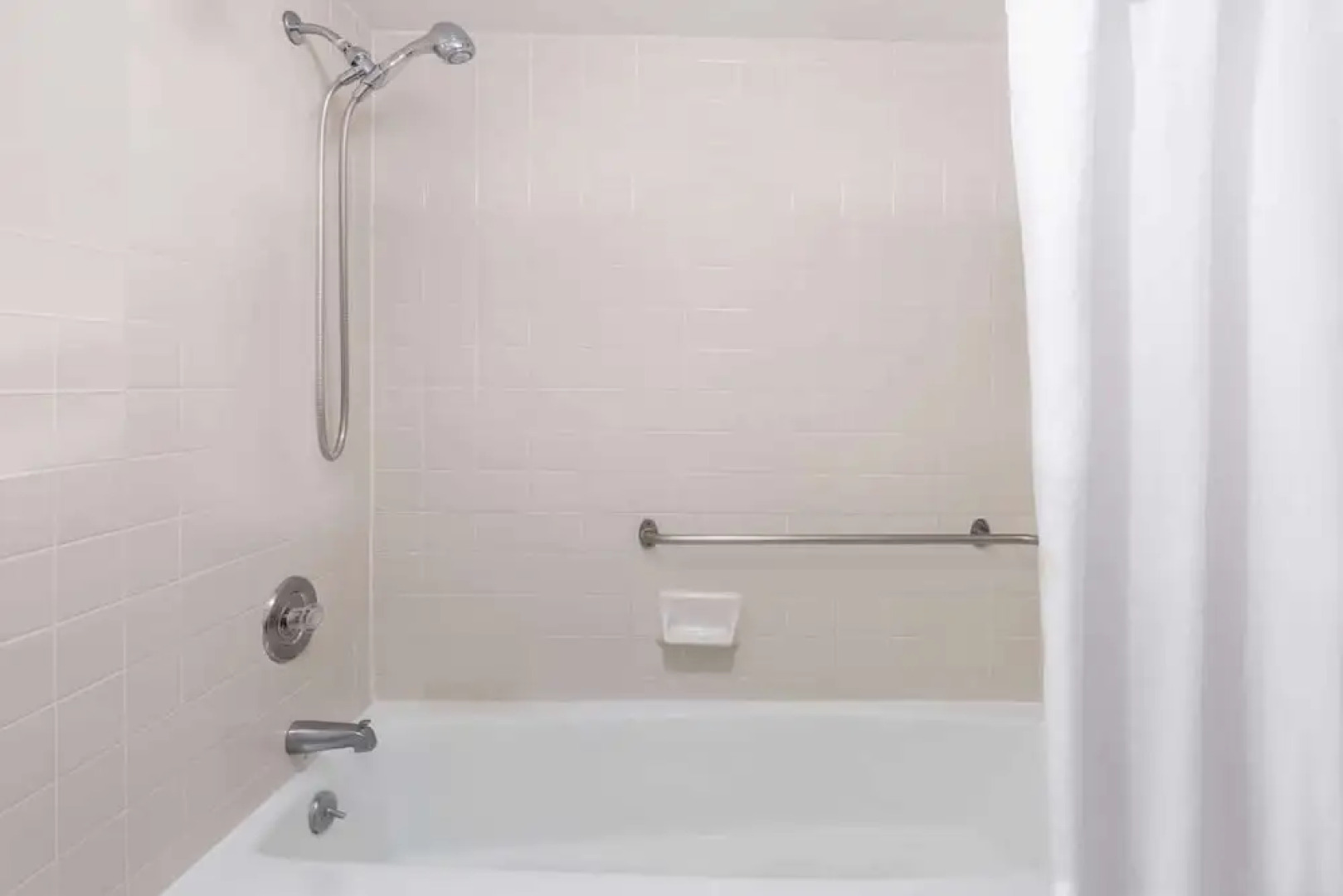 Days Inn by Wyndham Williamsburg Historic Area