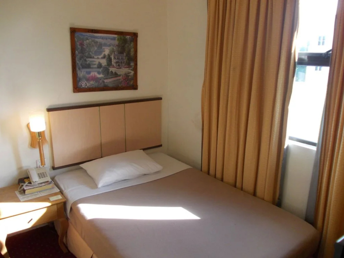 Hotel Sri Sutra - Kawasan Industri Sri Damansara