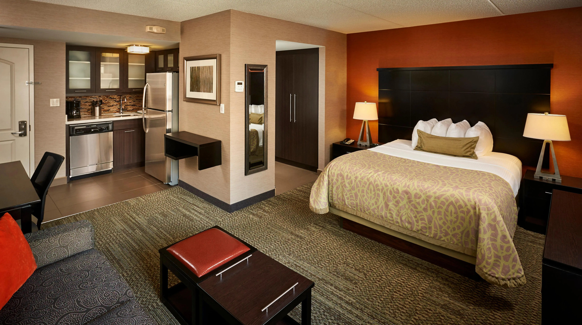 Staybridge Suites Hamilton Downtown by IHG