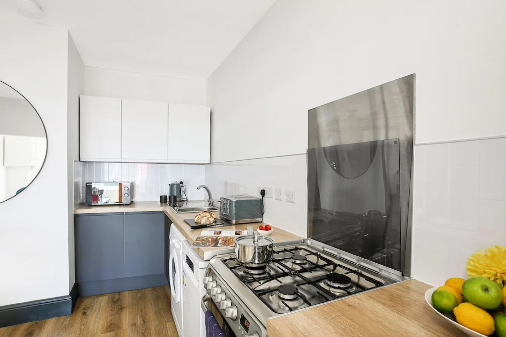 TYME Suites on Kingsway