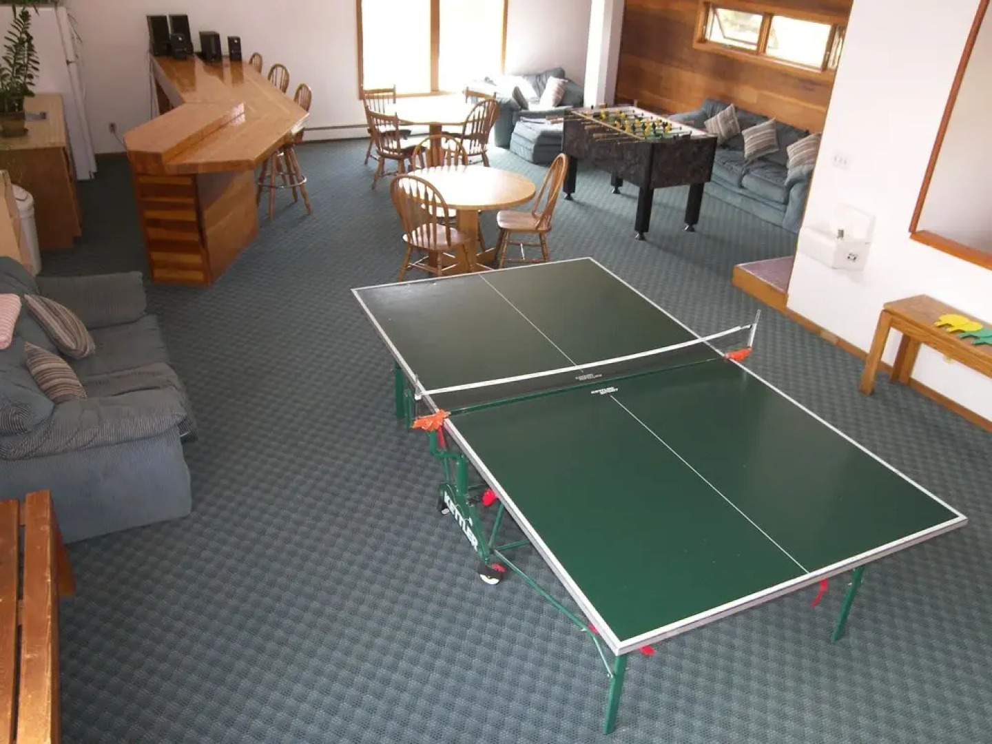 Snowscape 2 bed 2 bath 2 Br condo by RedAwning