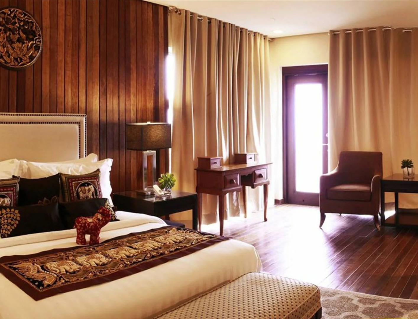 The Oriental Luxury Suites Tagaytay