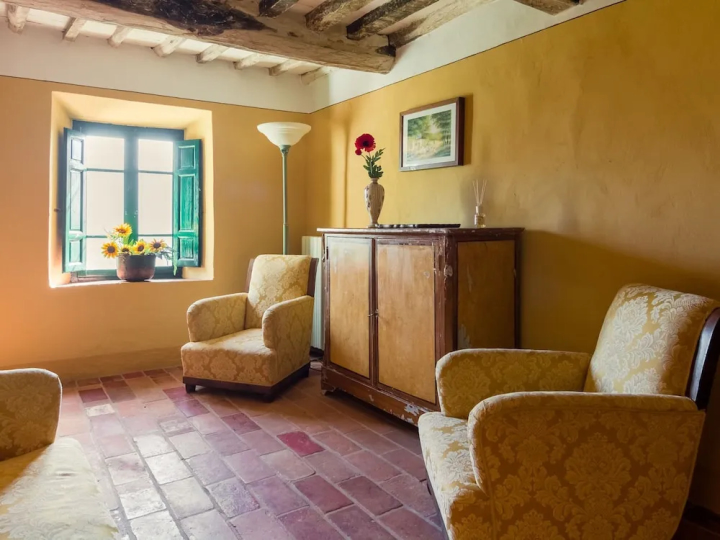 Spacious Holiday Home in Marliana Italy with Private Garden