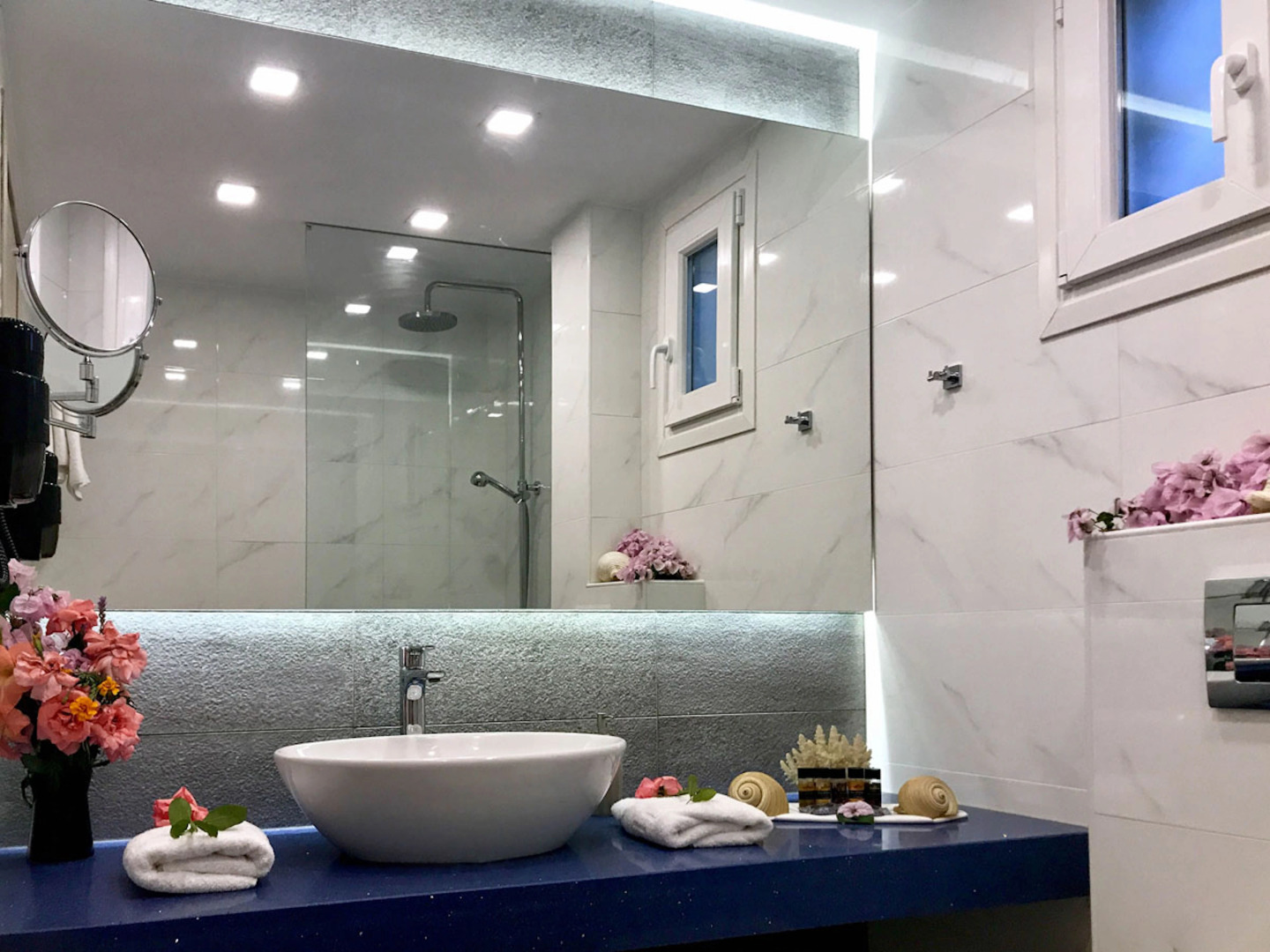 Ccb Ionian Suites by Bruskos