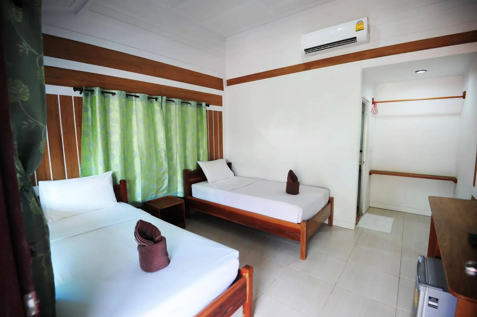 Phi Phi Twin Palms Bungalows