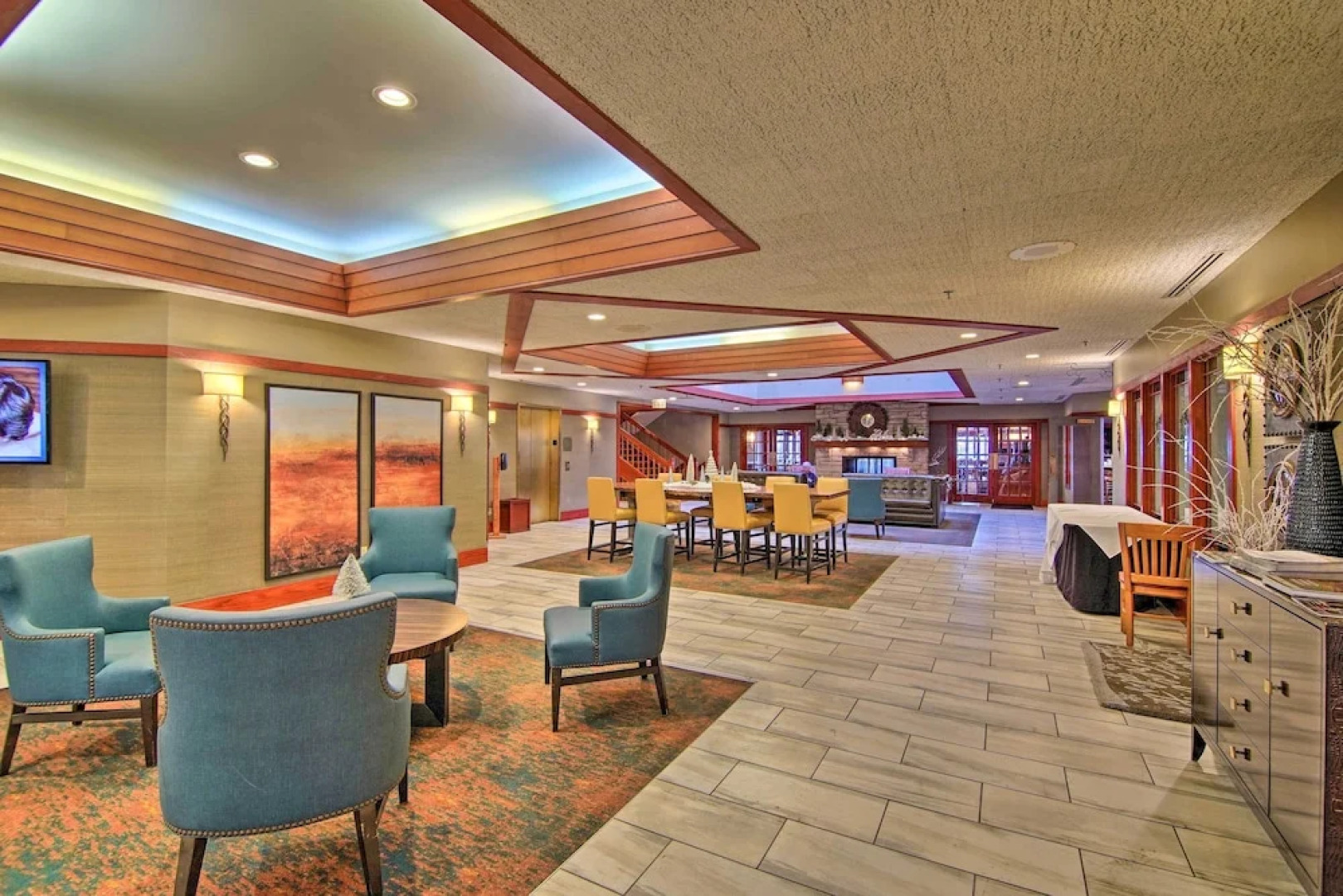 Private Hot Tub + Game Room: Galena Territory Home