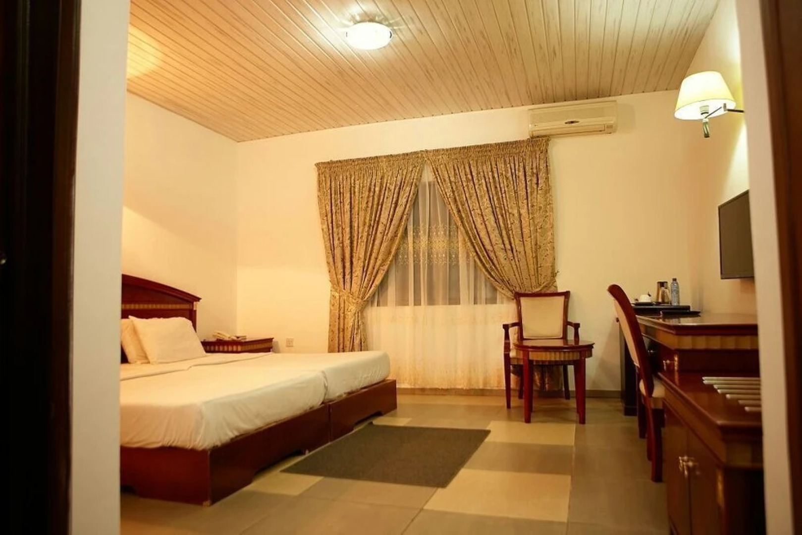 Manna Heights Hotel & Conference Centre