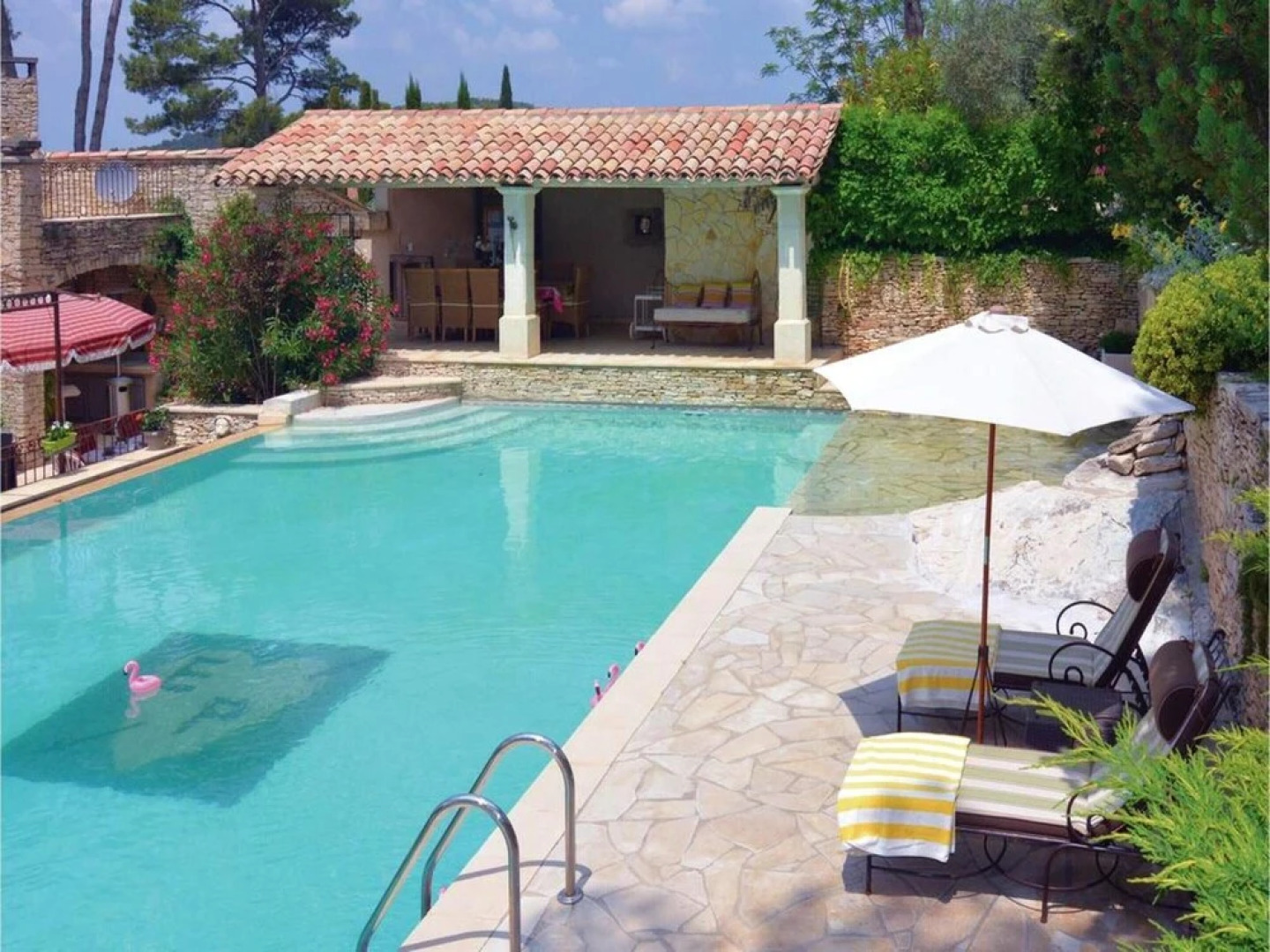 Villa With 4 Bedrooms in Orgon, With Private Pool, Enclosed Garden and