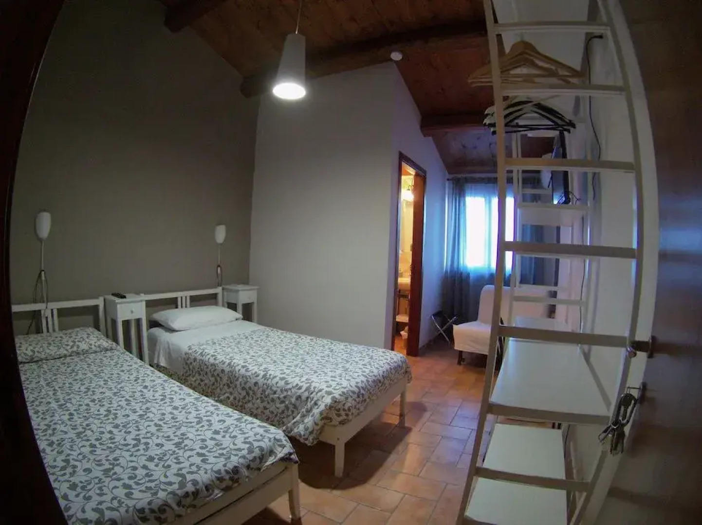 Country House LIsola Che Non C