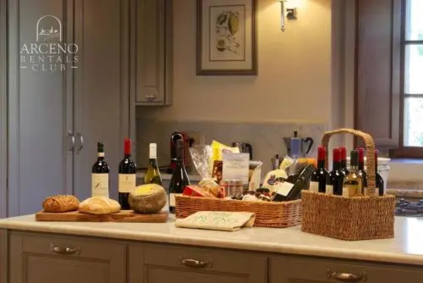 Camparone Light, ArcenoRentalsClub Magnificent Chianti Villa Exclusive Pool Concierge