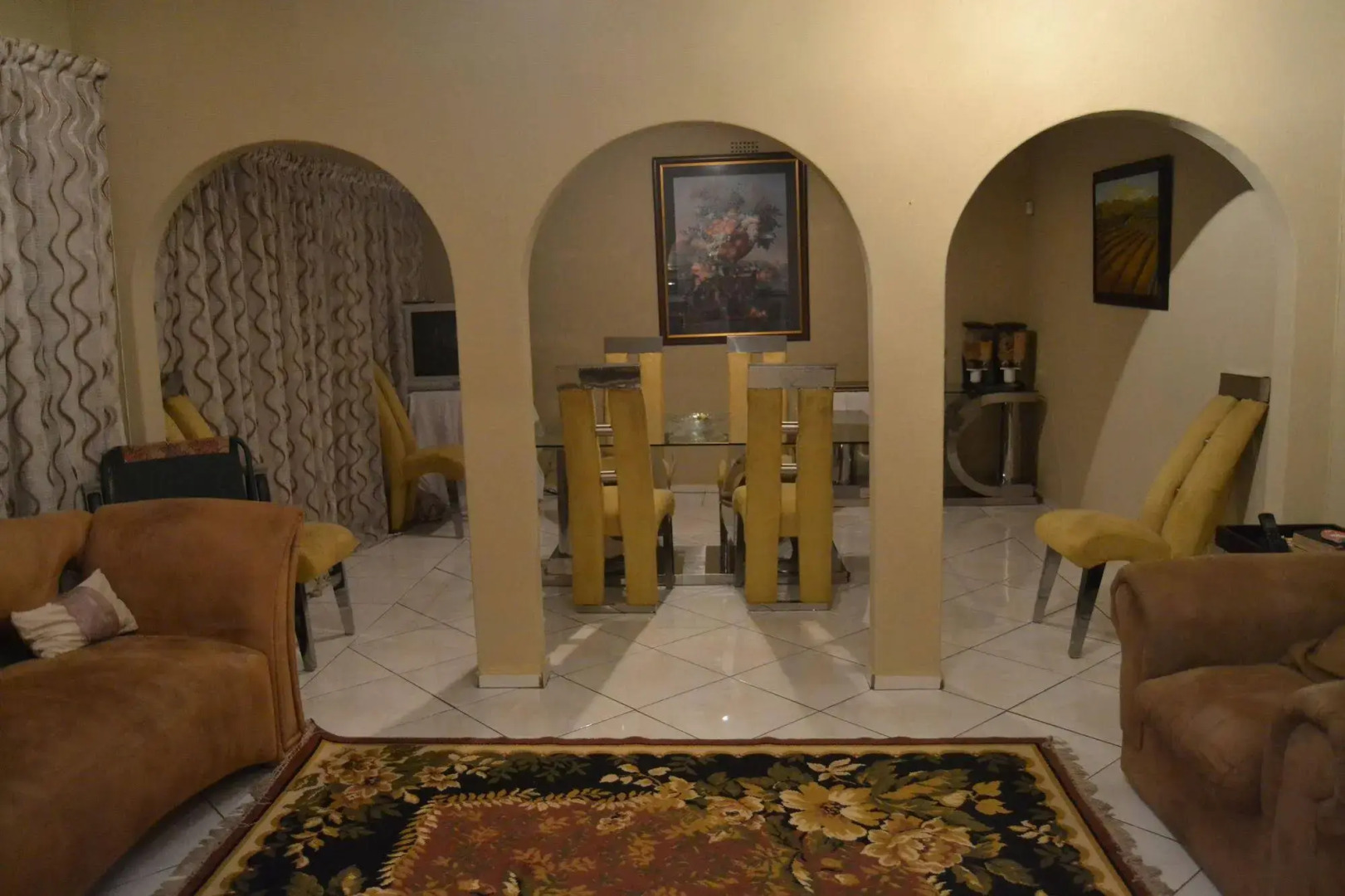 Airport Transit Guest Lodge