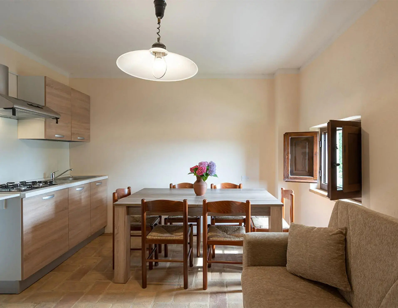 Agriturismo Borgo Pulciano in Montone