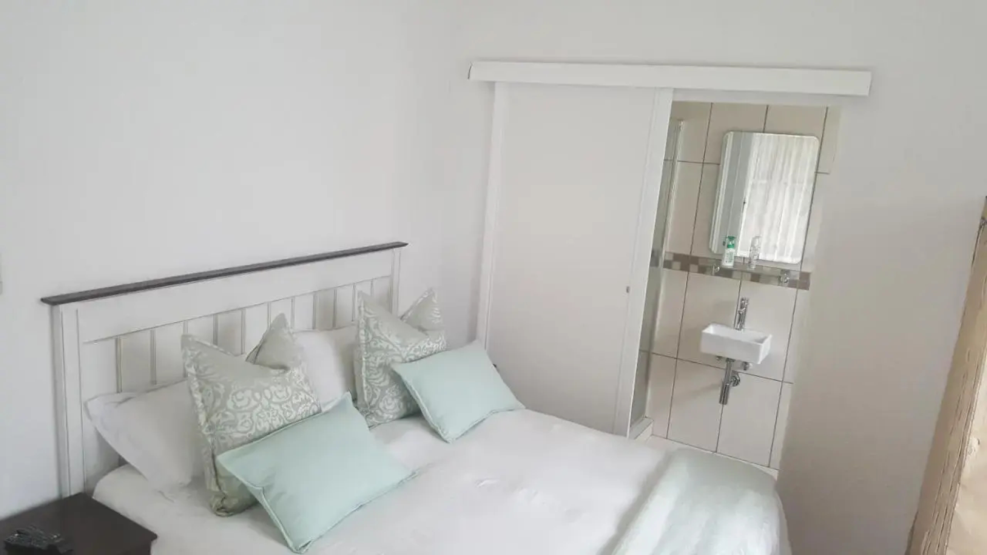 Spring Acres Guest House
