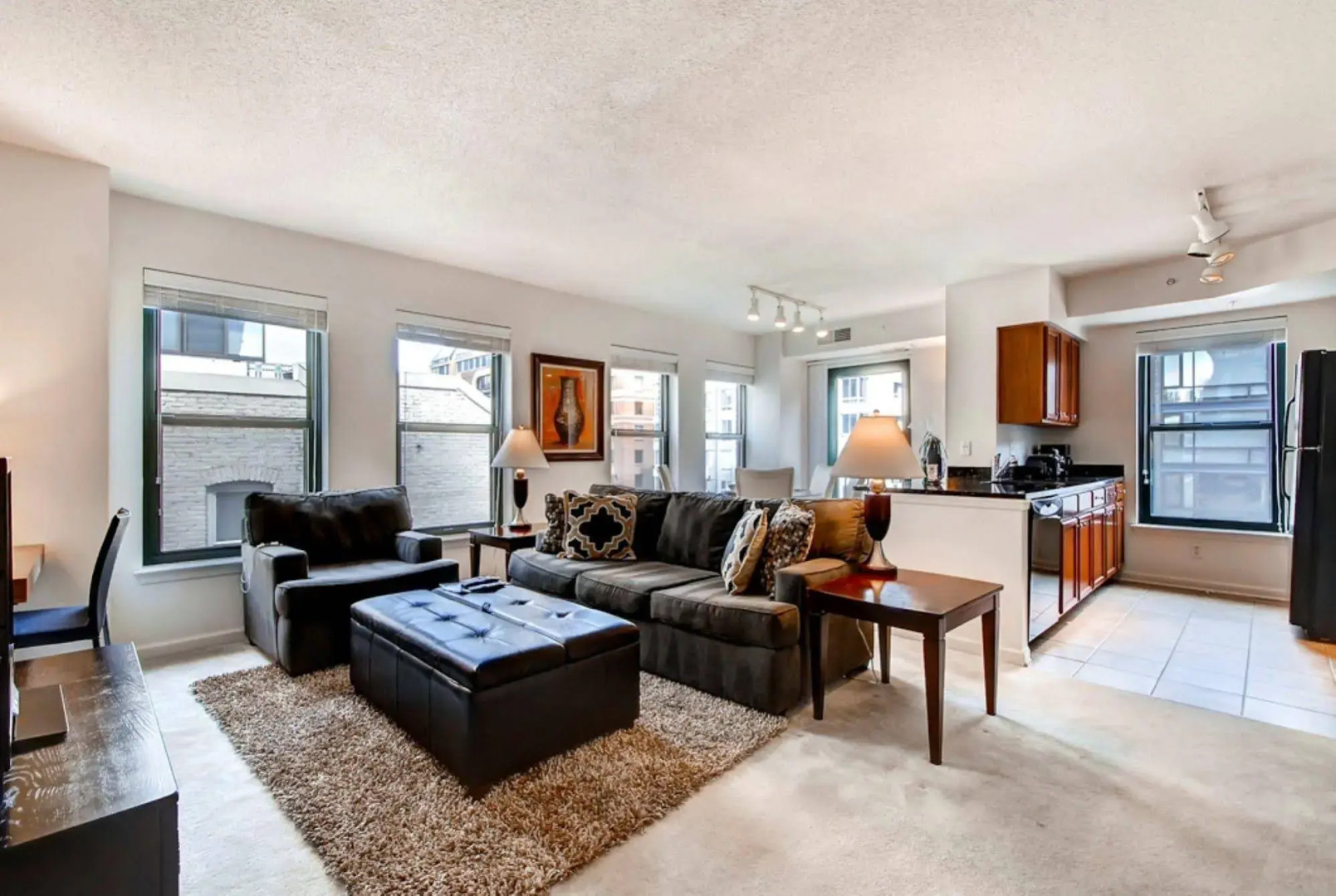 Global Luxury Suites at Thomas Circle