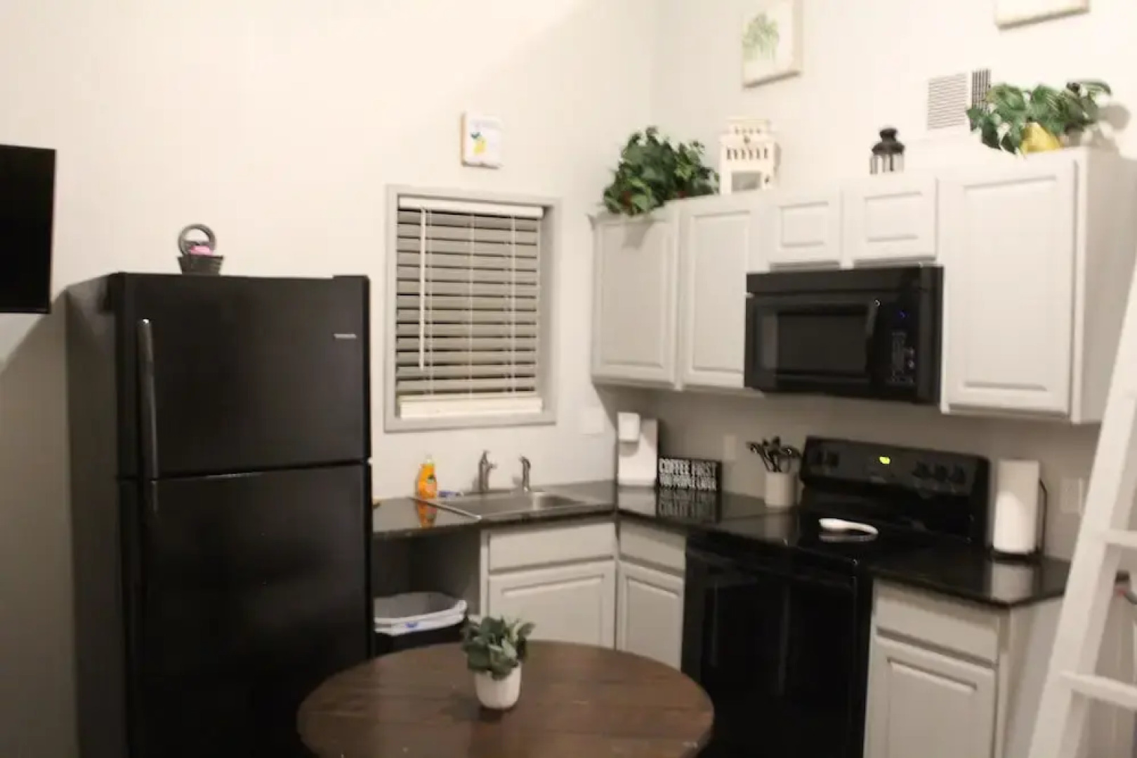 Fisherman`s Cove Lakeside Resort