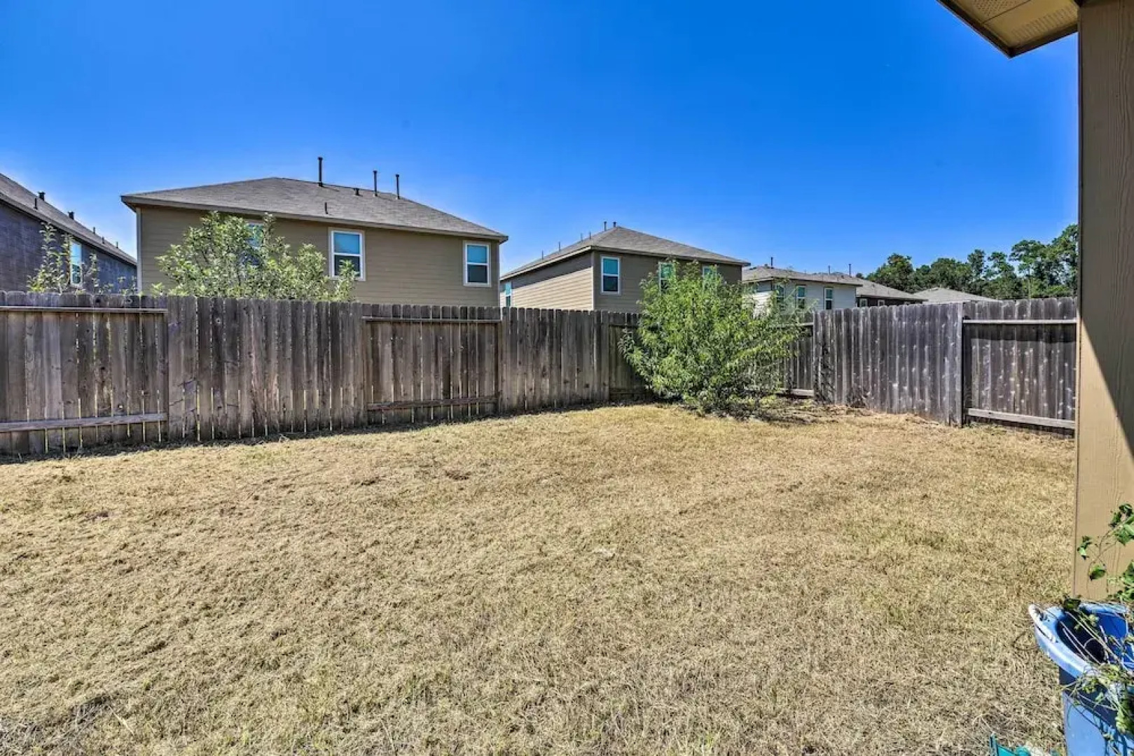 Spacious Conroe Home - 6 Mi to The Woodlands!