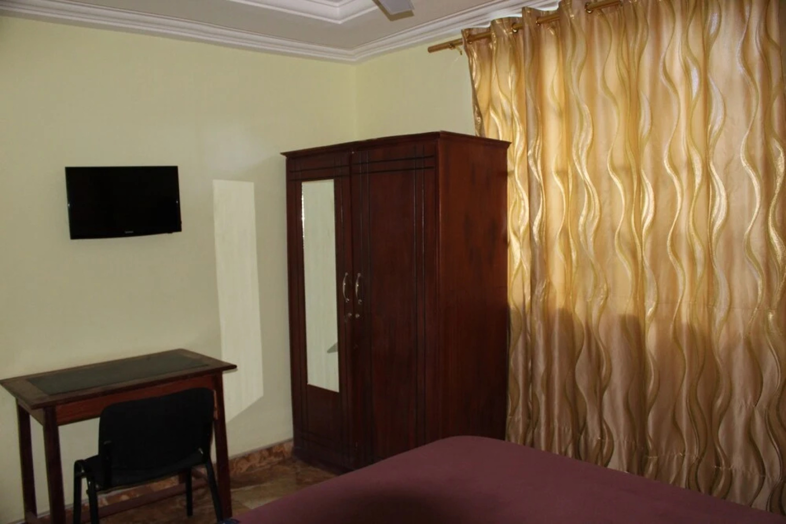 Gorsben Royal Lodge Hotel