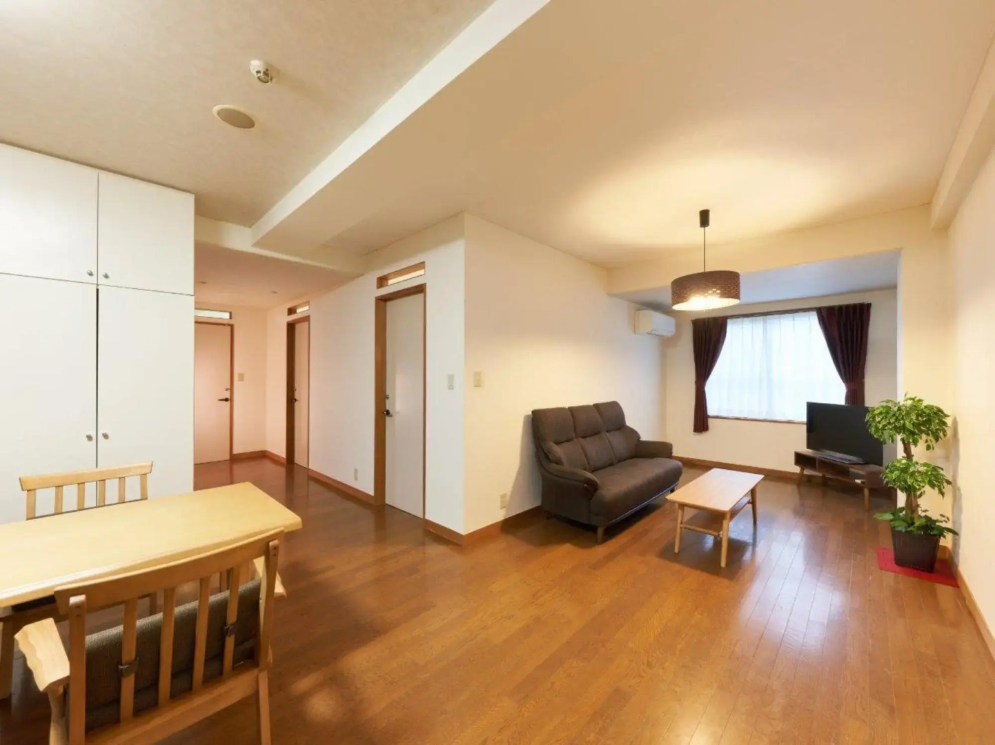 Hot Water / Vacation Stay 24467