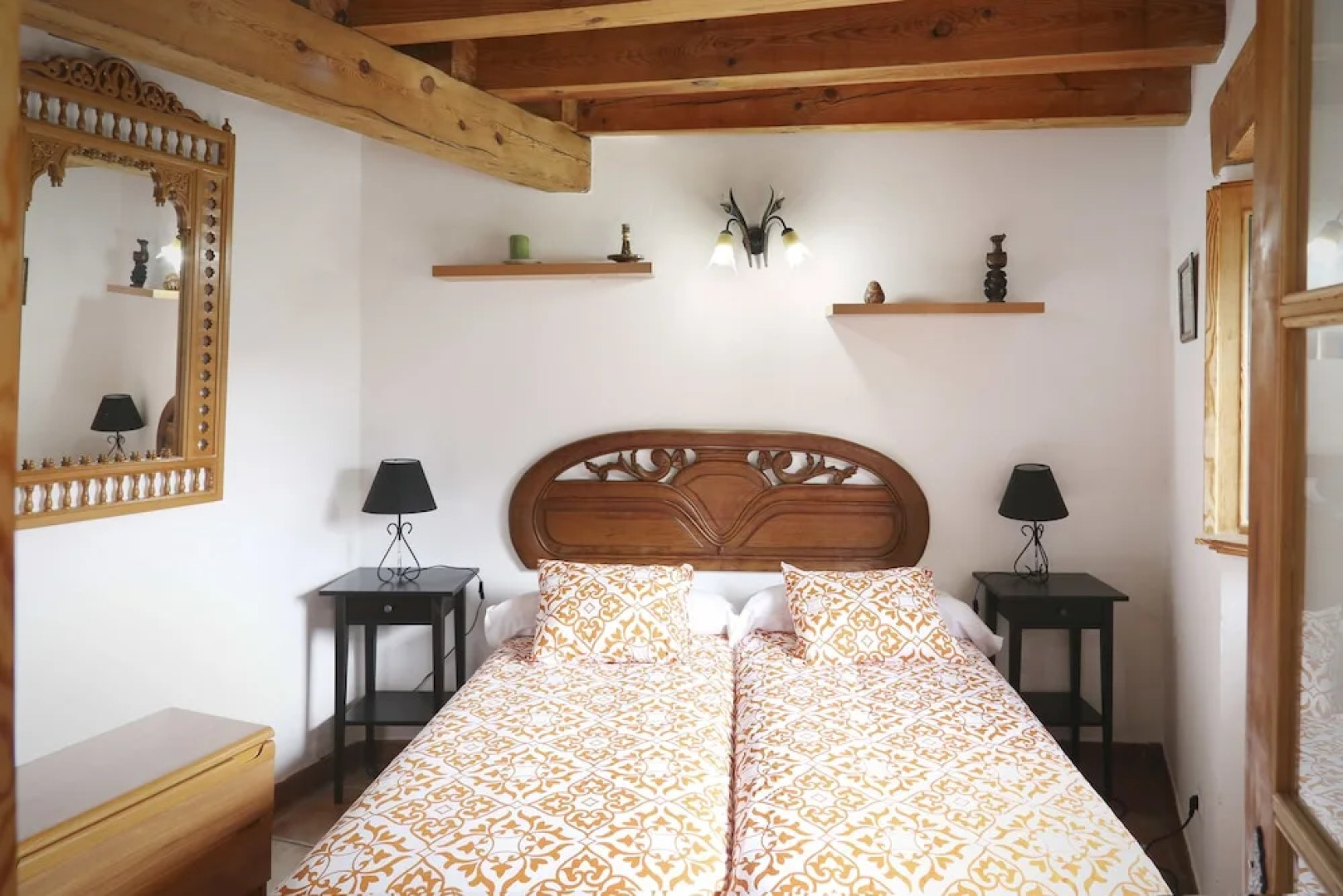 Apartamentos Turísticos La Puebla