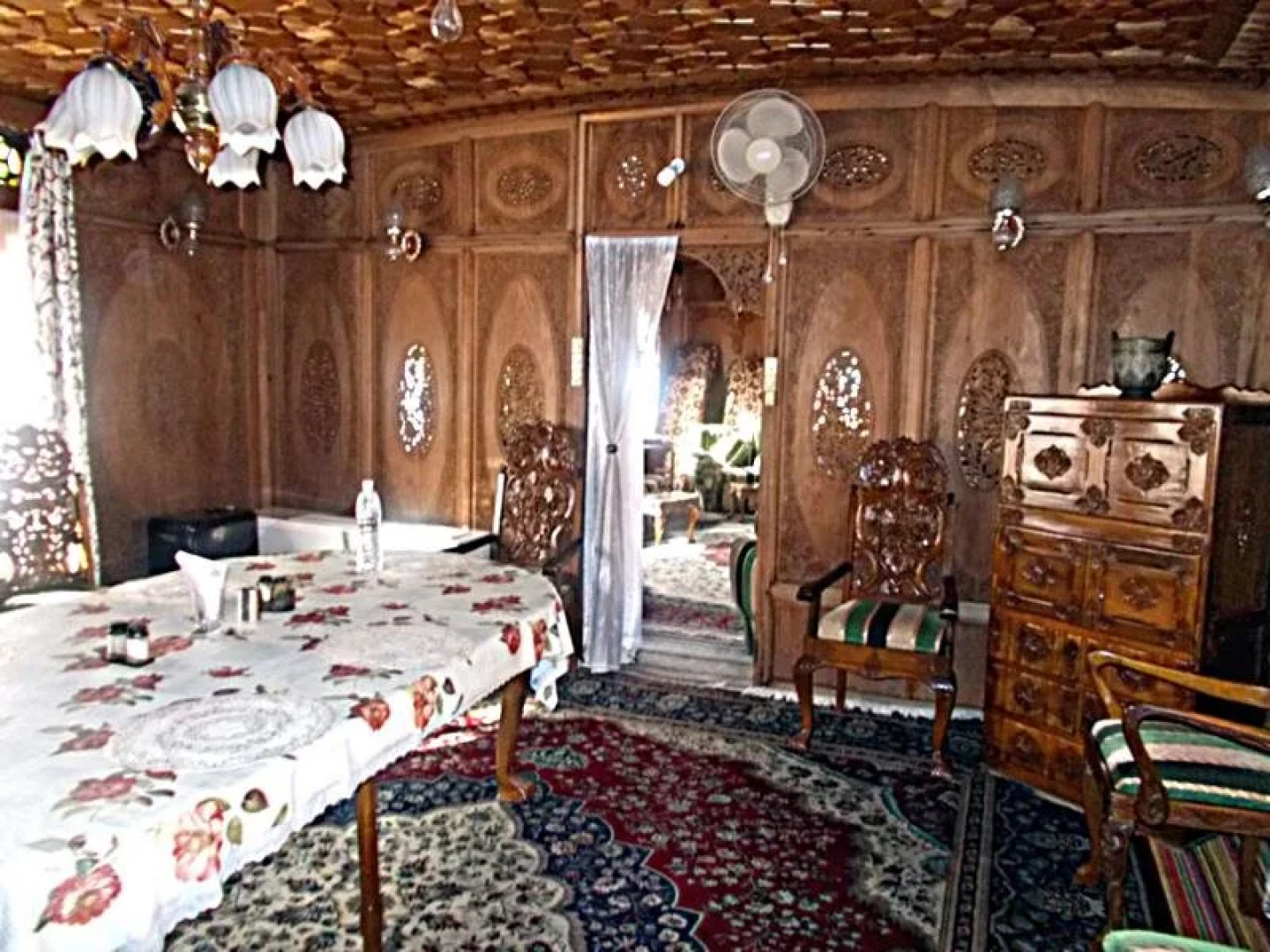 Wangnoo Sheraton Group Of Houseboats