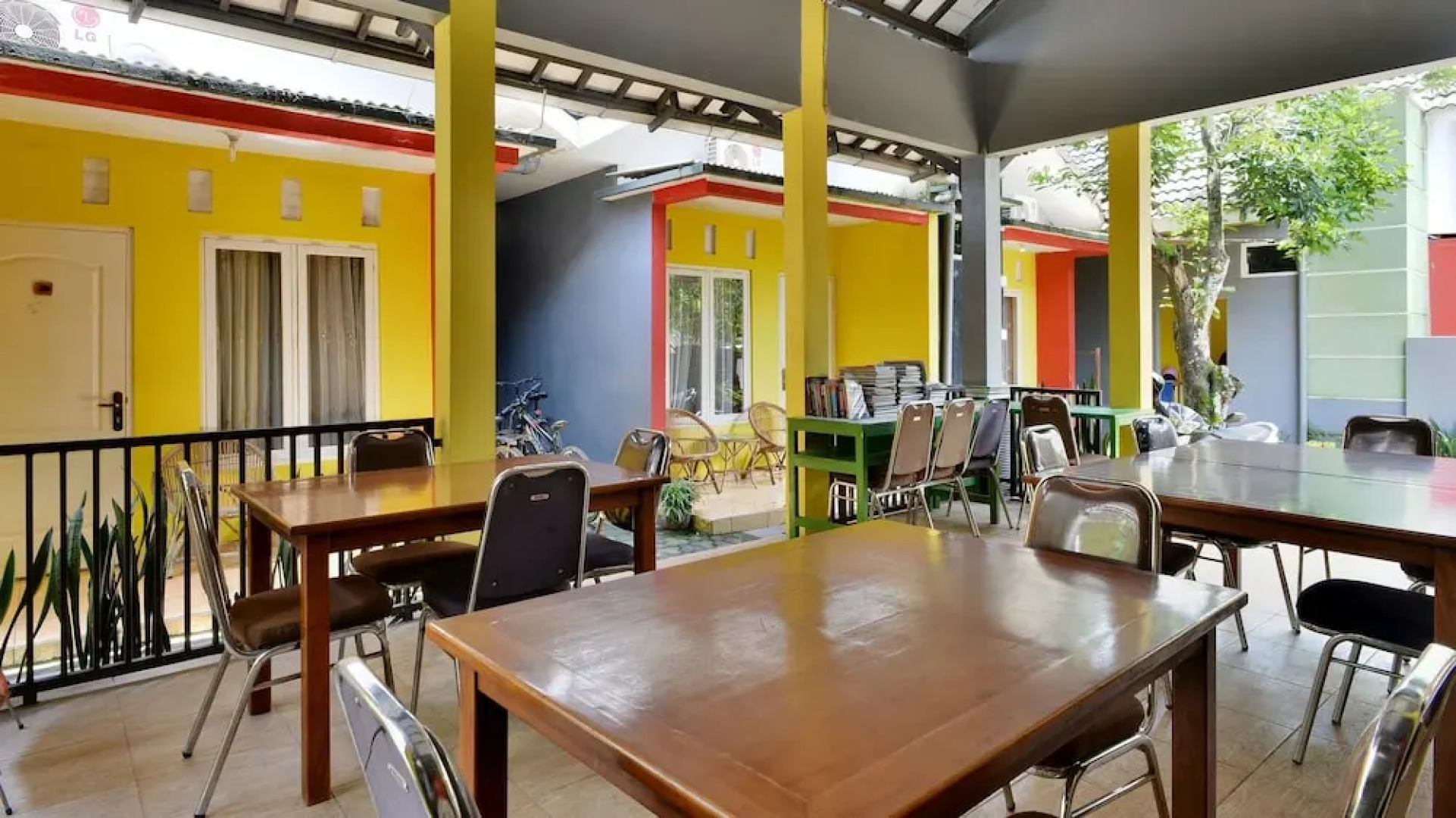 ZEN Rooms Daranindra Borobudur