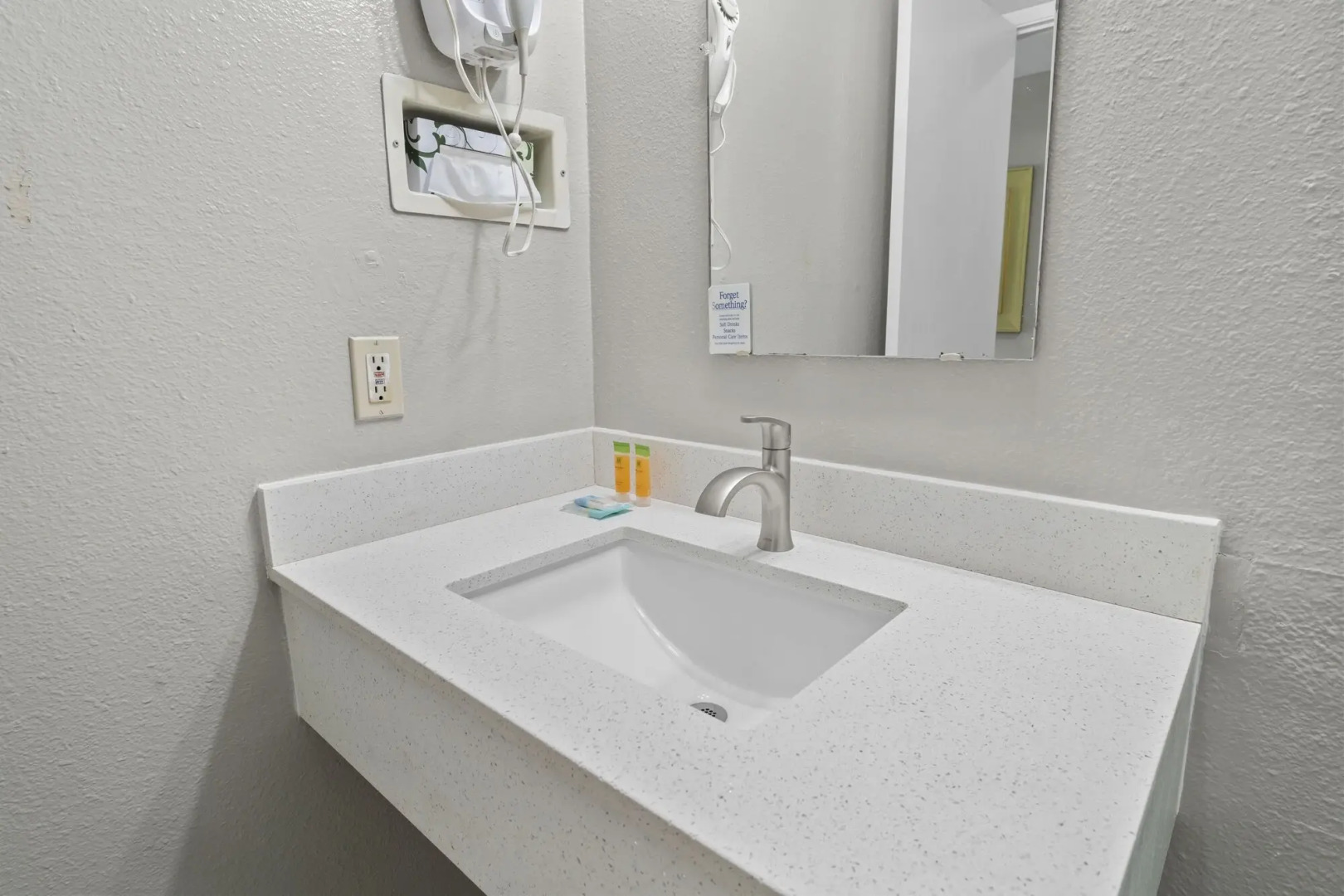 Travelers Inn Medford