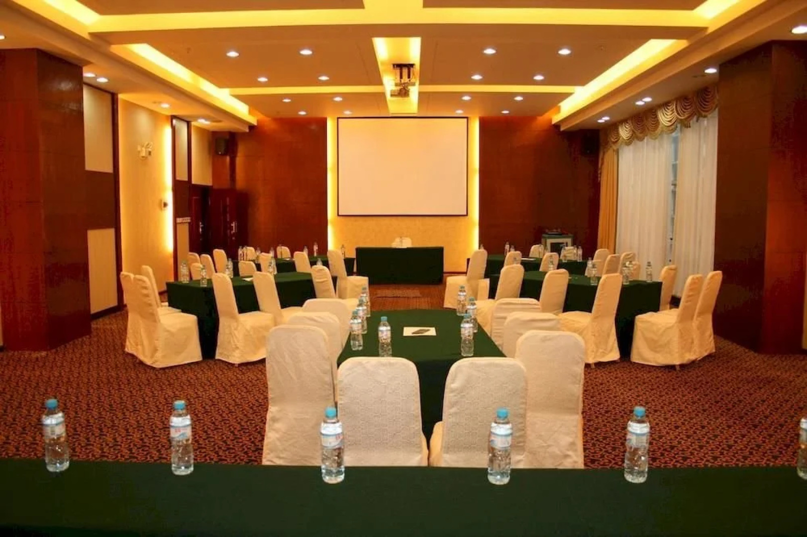 Junyue Grand Hotel Shenyang