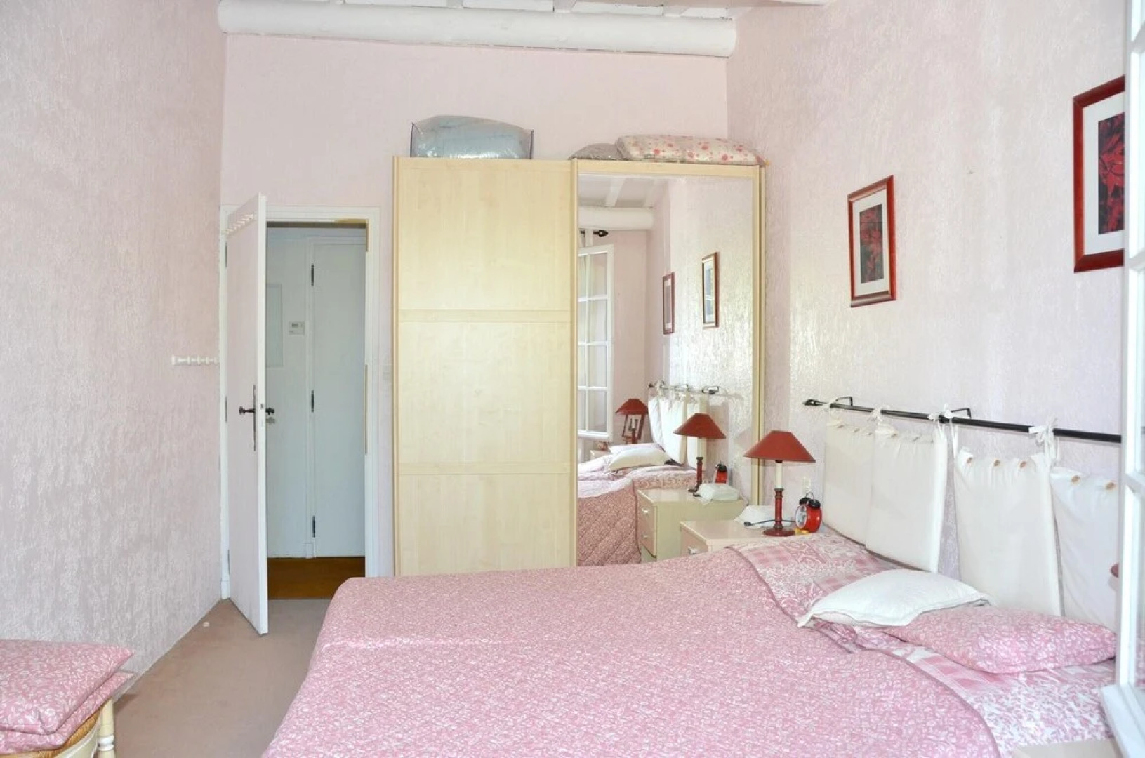 Villa With 4 Bedrooms in Pernes-les-fontaines, With Wonderful Mountain