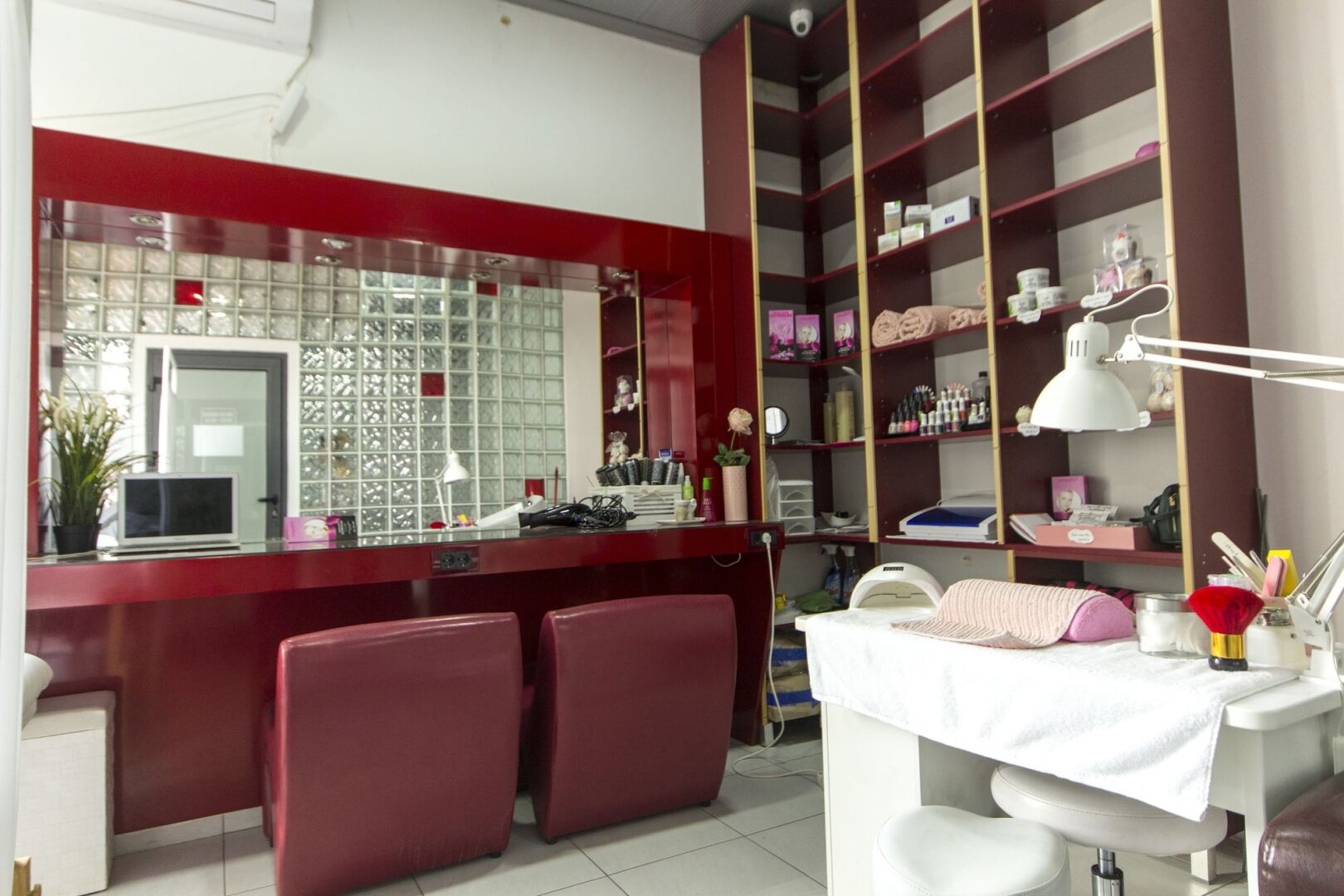 Отель Hollywoodland Wellness & Aquapark