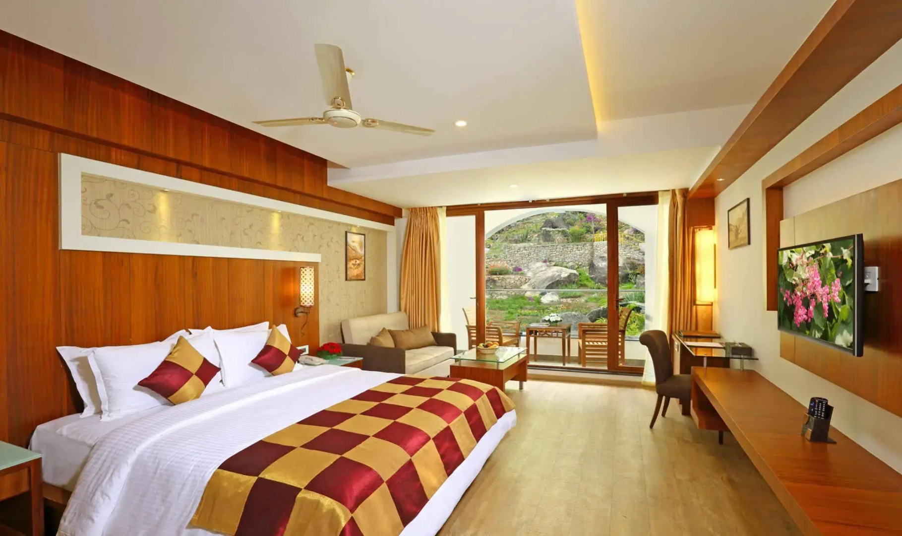 Plum Judy - The Leisure Hotel