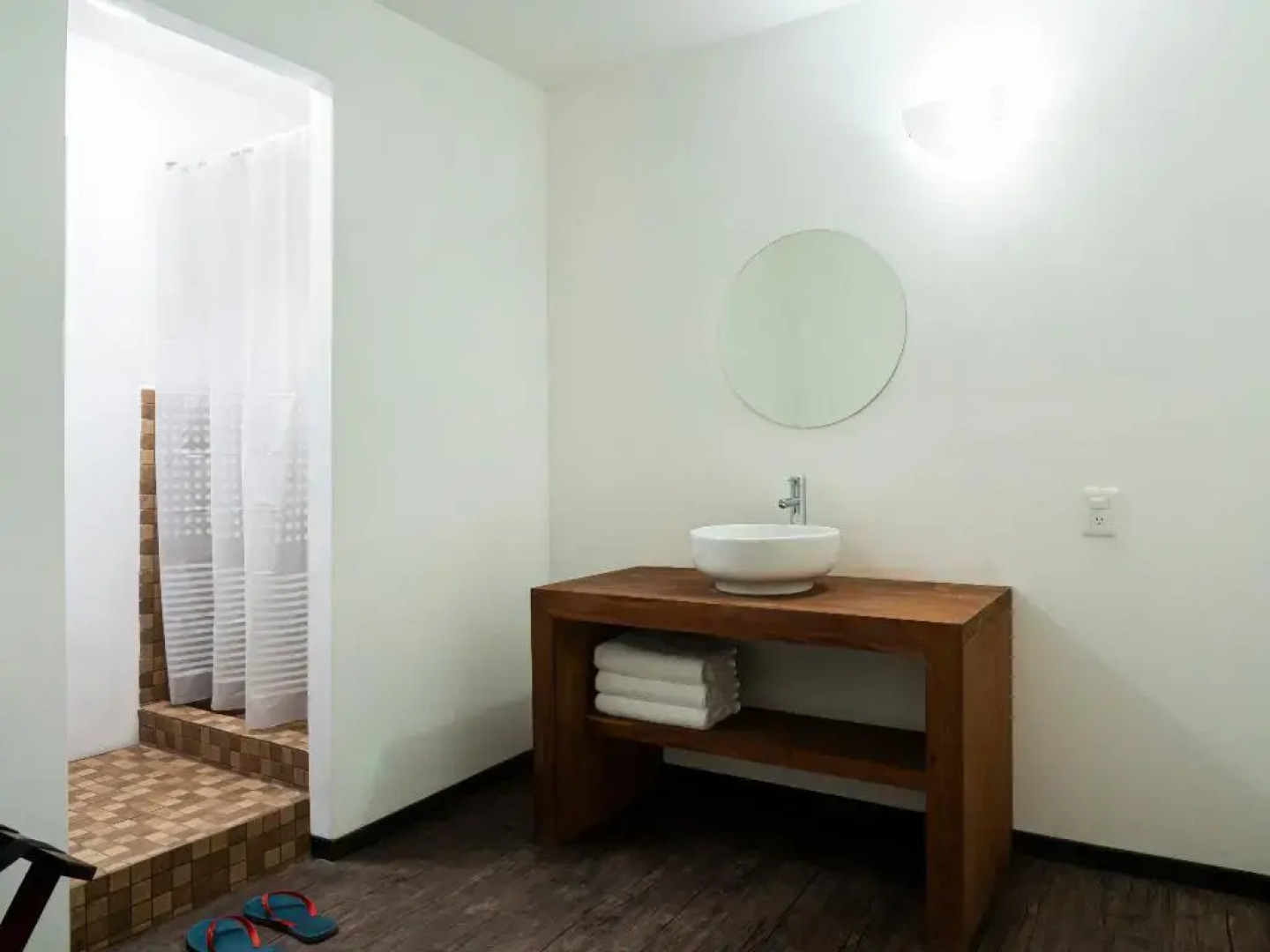 Colorbox beds and rooms by Milenium